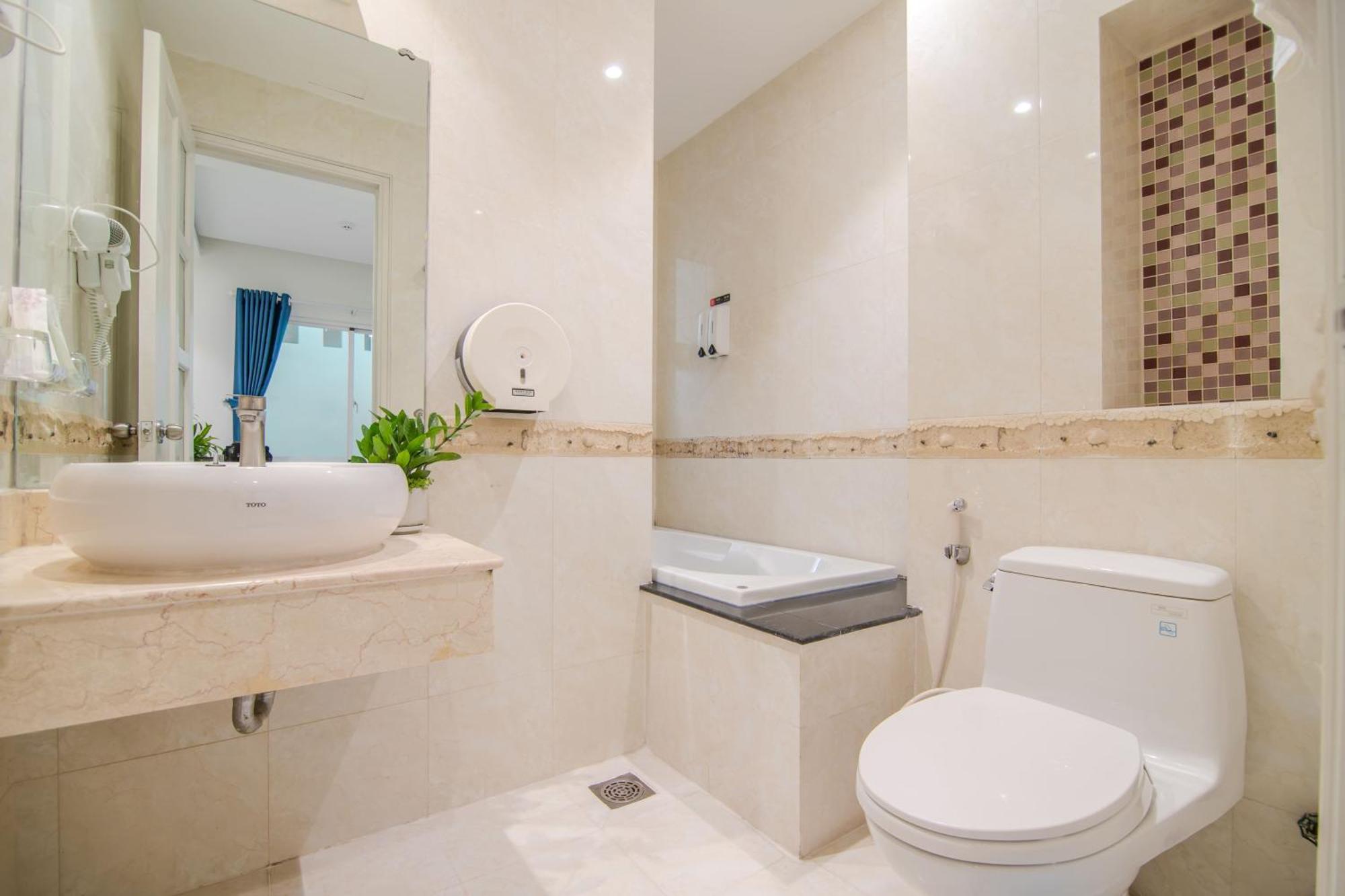 הו צ'י מין סיטי Bin Bin Hotel 6 - Near Secc D7 מראה חיצוני תמונה